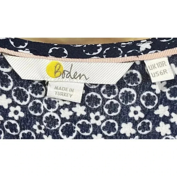 Boden Floral Mini Dress Sz US 6 Blue White V Neck Pockets Floral - Picture 2 of 11